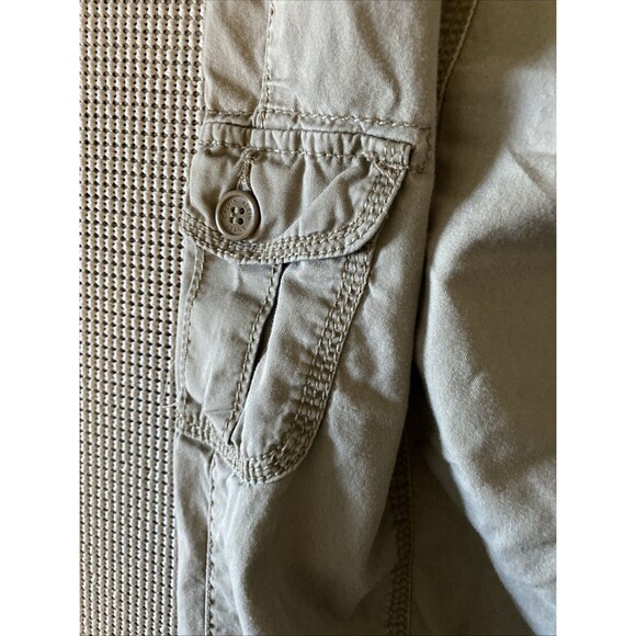 Calvin Klein‎ Women's Cropped Cargo Shorts Size 8 - Picture 5 of 6